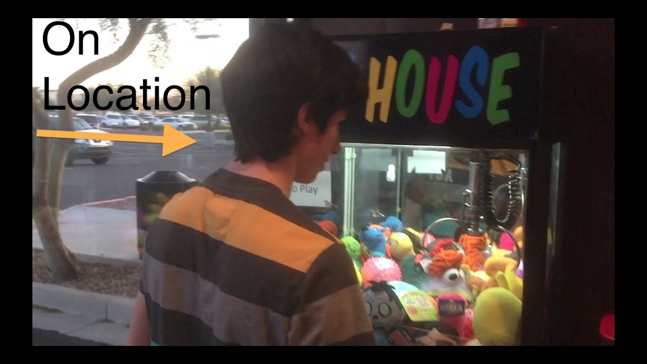 MOVING Claw Machines ON TO LOCATIONS! And Fixing Them