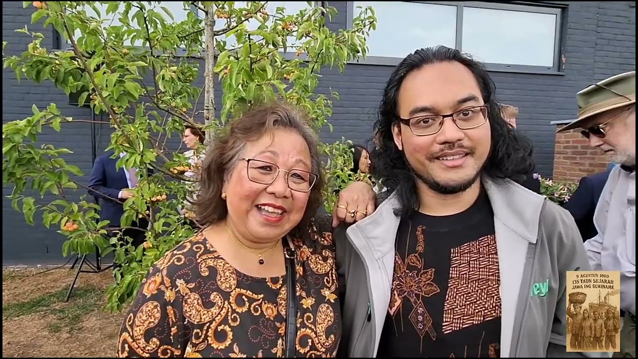Pambukaan tugu buruh kontrak Jawa  Suriname ing Pasarean Sint Michielgestel,  Landa.