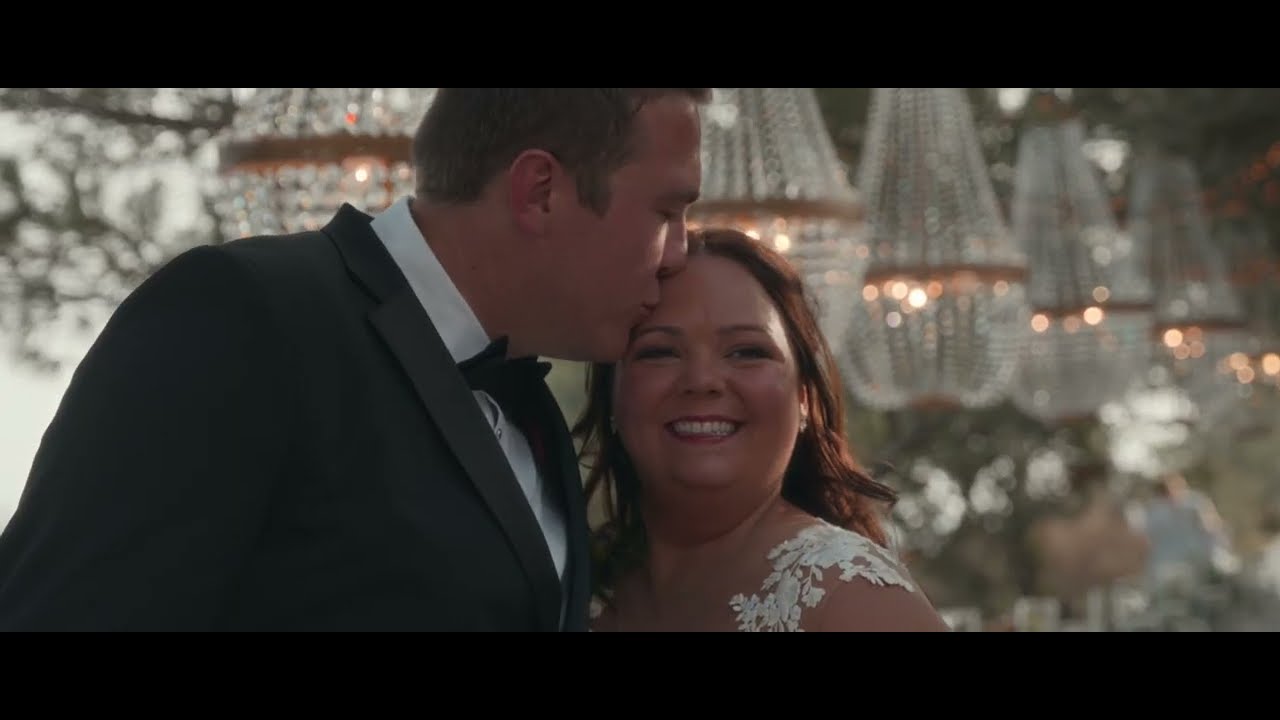 Forever Begins in Ios island: A Gem Wedding to Cherish