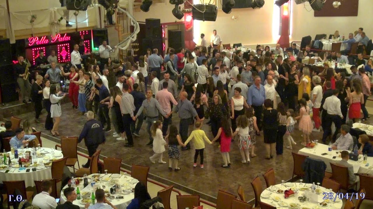 Makedonsko Devojce / Svekrvo / Ako umram il zaginam 