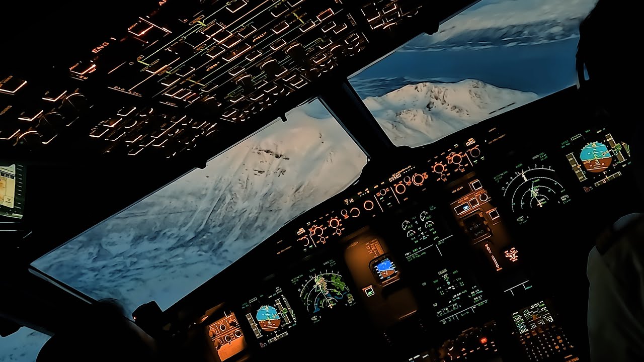 Spektakulärer Anflug und Landung in Tromsø: Cockpit Perspektive Airbus A320 | 2024 |