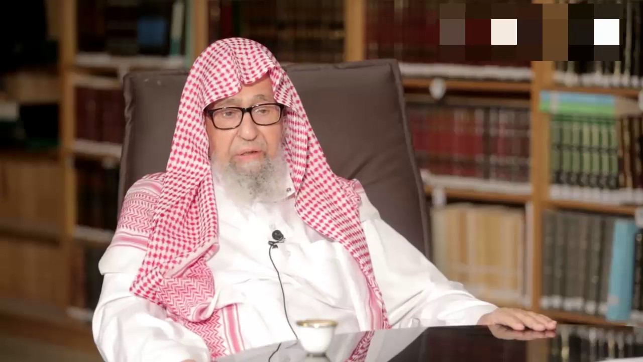 إذا دخلت والإمام يخطب الجمعة فلا تجلس حتى تصلي ركعتين : العلامة صالح الفوزان