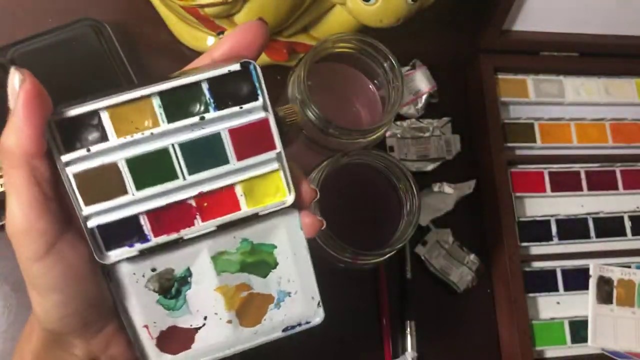 adding extra half pans to my Schmincke field whiskey palette with water tank.