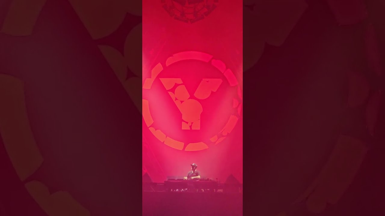 Pryda- Holo Ultra 2023 ID 02 at  Ultra Miami 2024