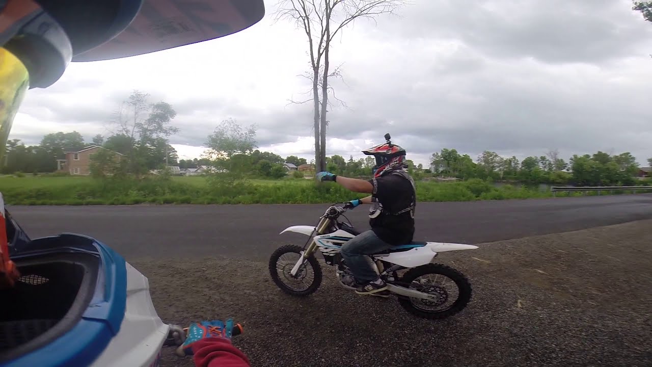 2017 KTM 350SXF vs 2018 Yz450F (KTM View)