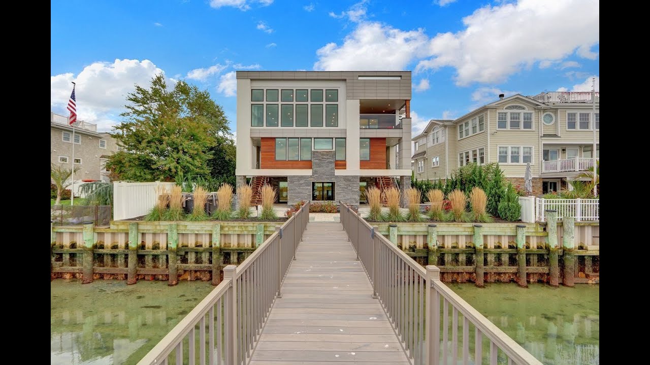 44 Bayside Dr., Point Lookout, NY *Brand New Fantastic Waterfront Beach Home Estate *HUG Exclusive