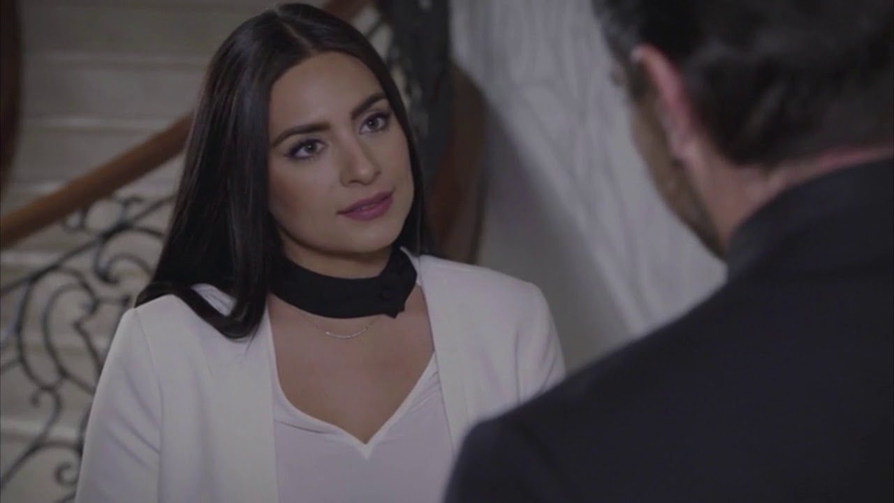 Carlos sigue intentadolo con Alejandra | Por Amar sin Ley Capitulo 35
