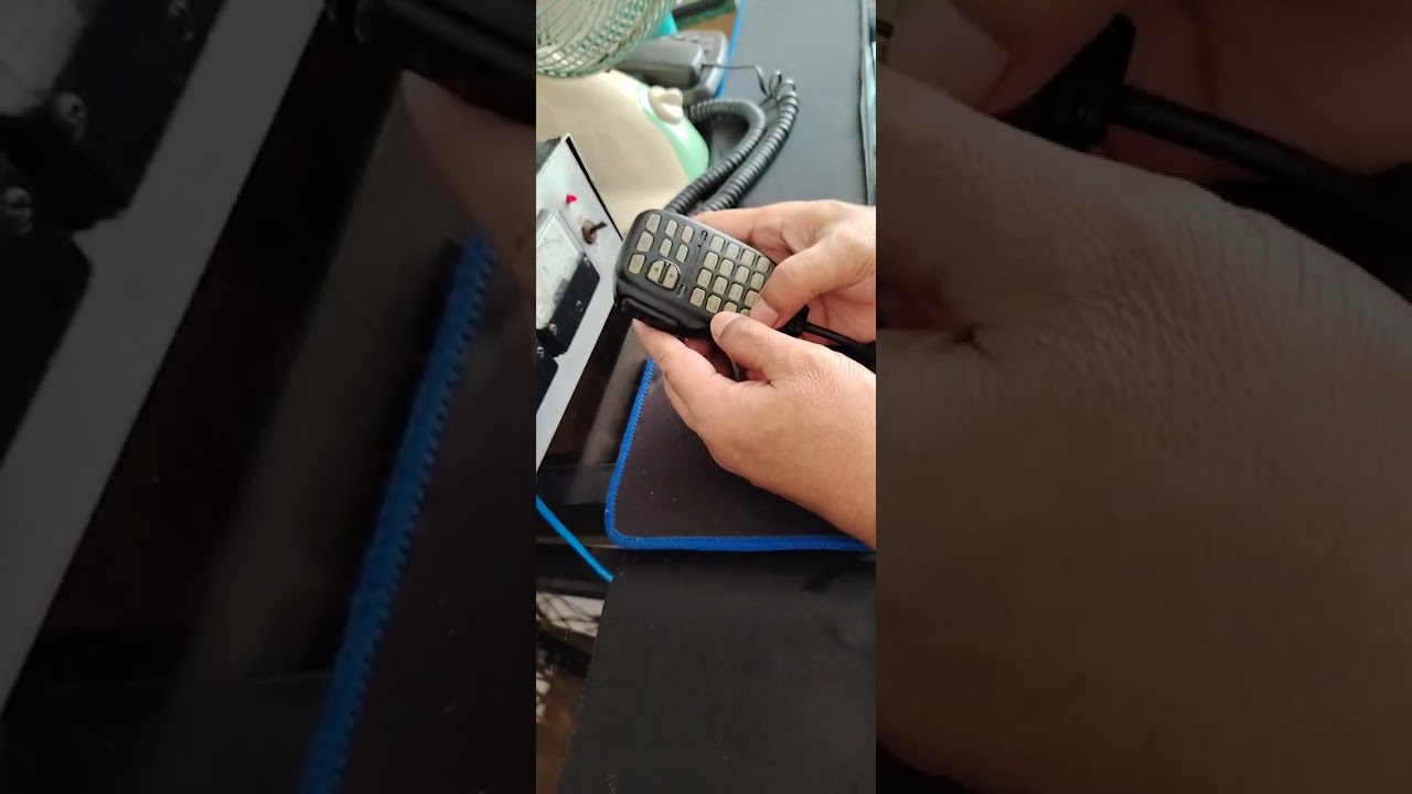 testing the surecom swr meter, with icom 2300 antenna diamond x50
