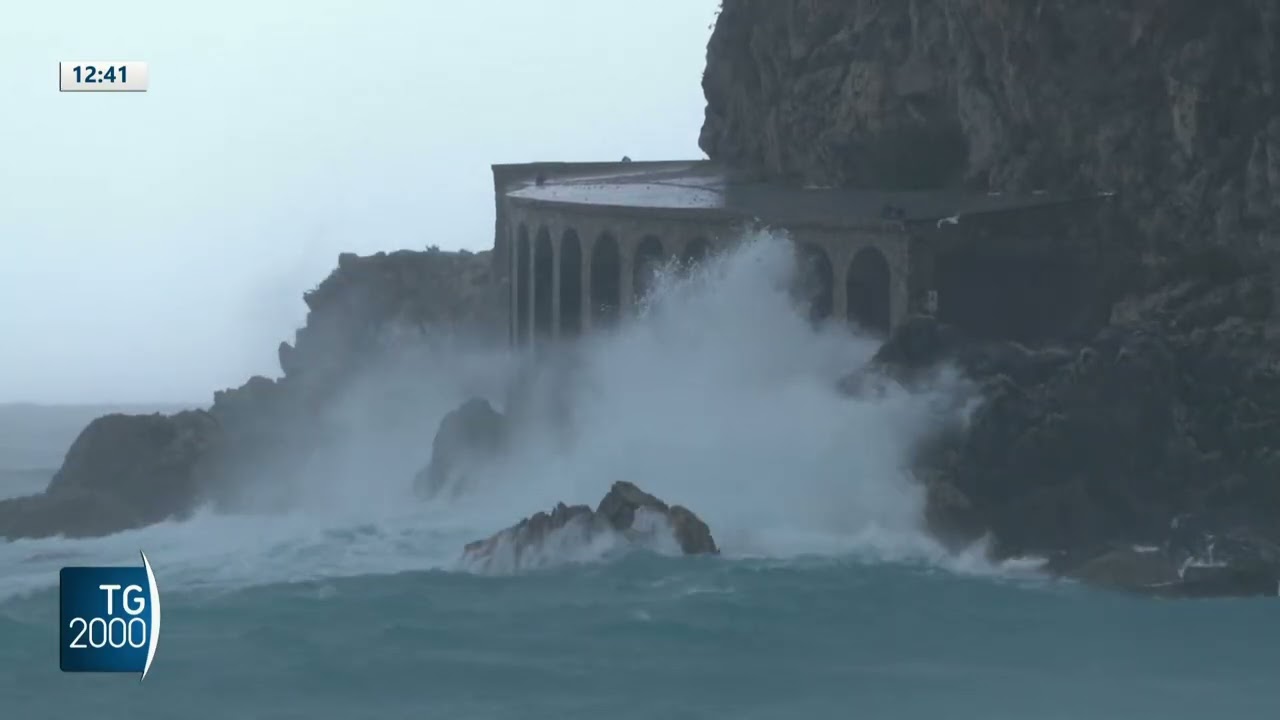 Maltempo, allerta in 9 Regioni. Neve su Cortina