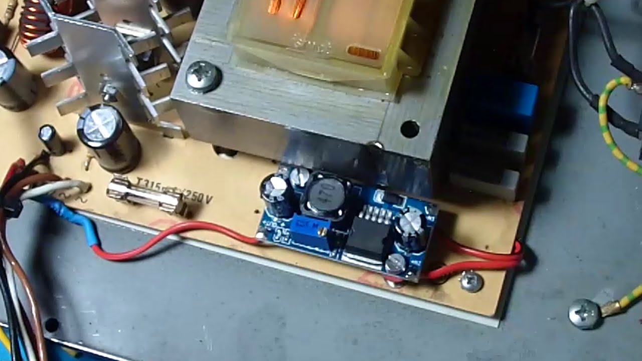 Commodore C128 Netzteil final Fertig. ( für mich )   (#64/23)