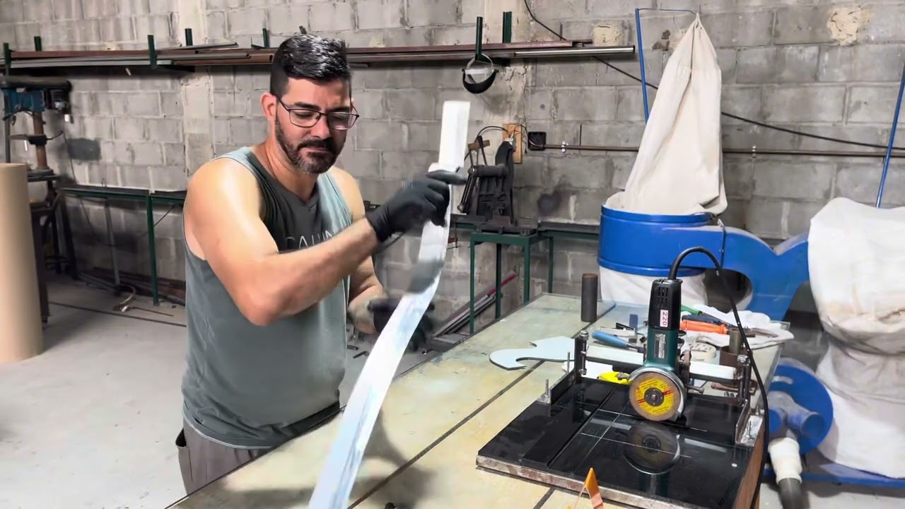 Como fazer Letra Caixa ao vivo e a cores sem Edição e Rápido . @ RZDESIGNRJ