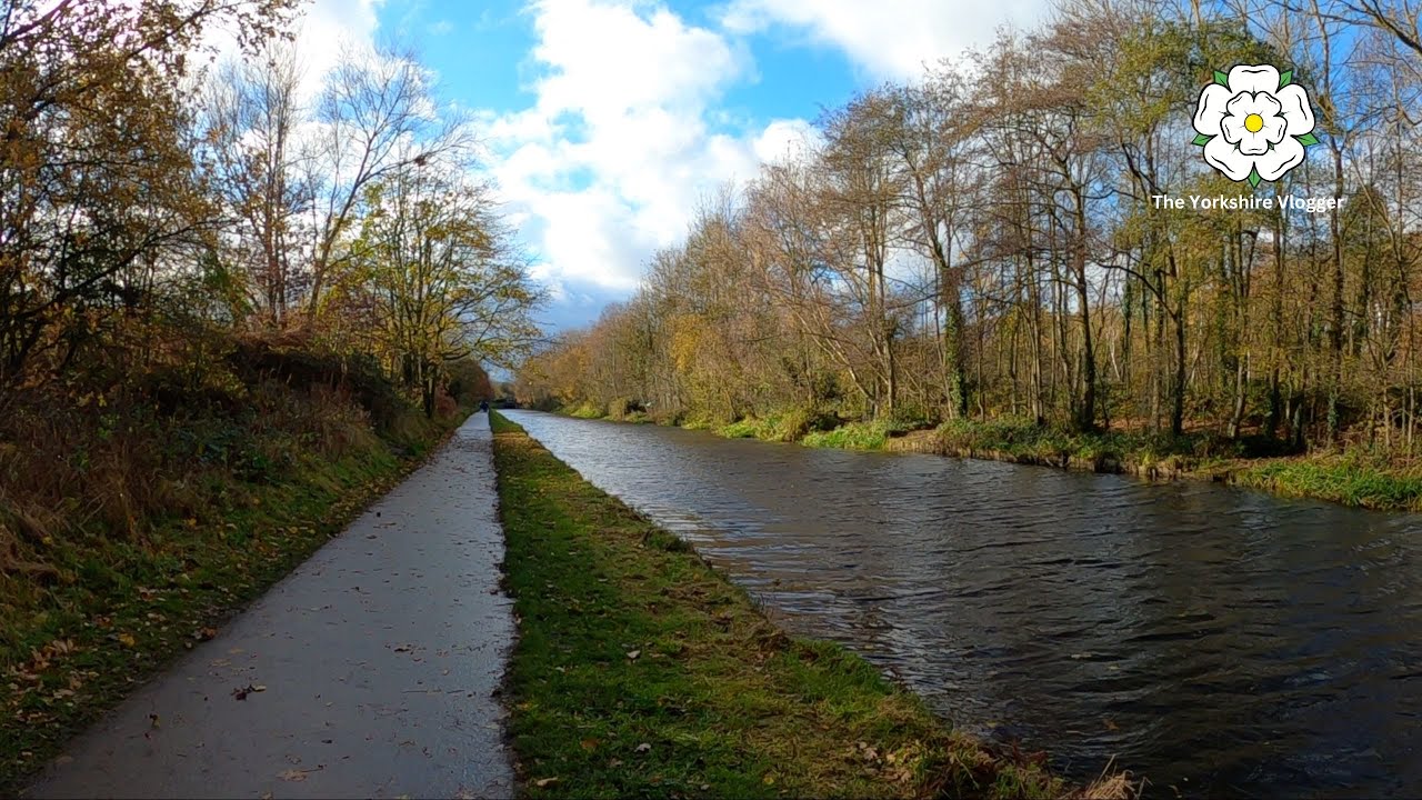 BRIGHOUSE to ELLAND | Canal Walk With Music (Vlog #32)