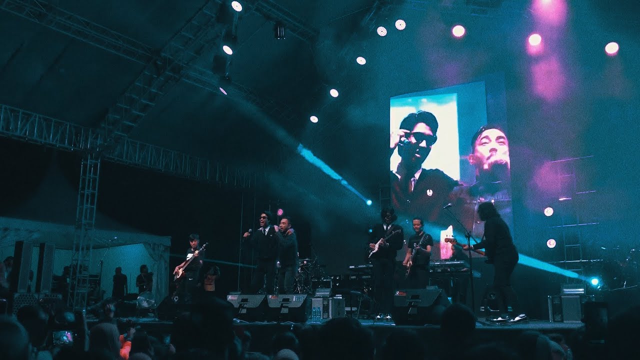 Kugiran Masdo ft Hadi, Laila's Lounge - Mawar khayalan