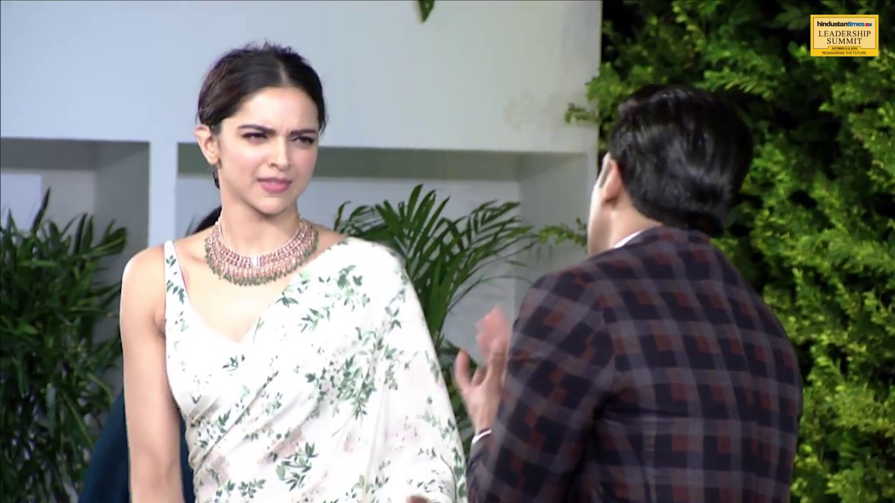 Watch: Ranveer Singh, Deepika Padukone recreate 'Khalibali' magic at HTLS 2018