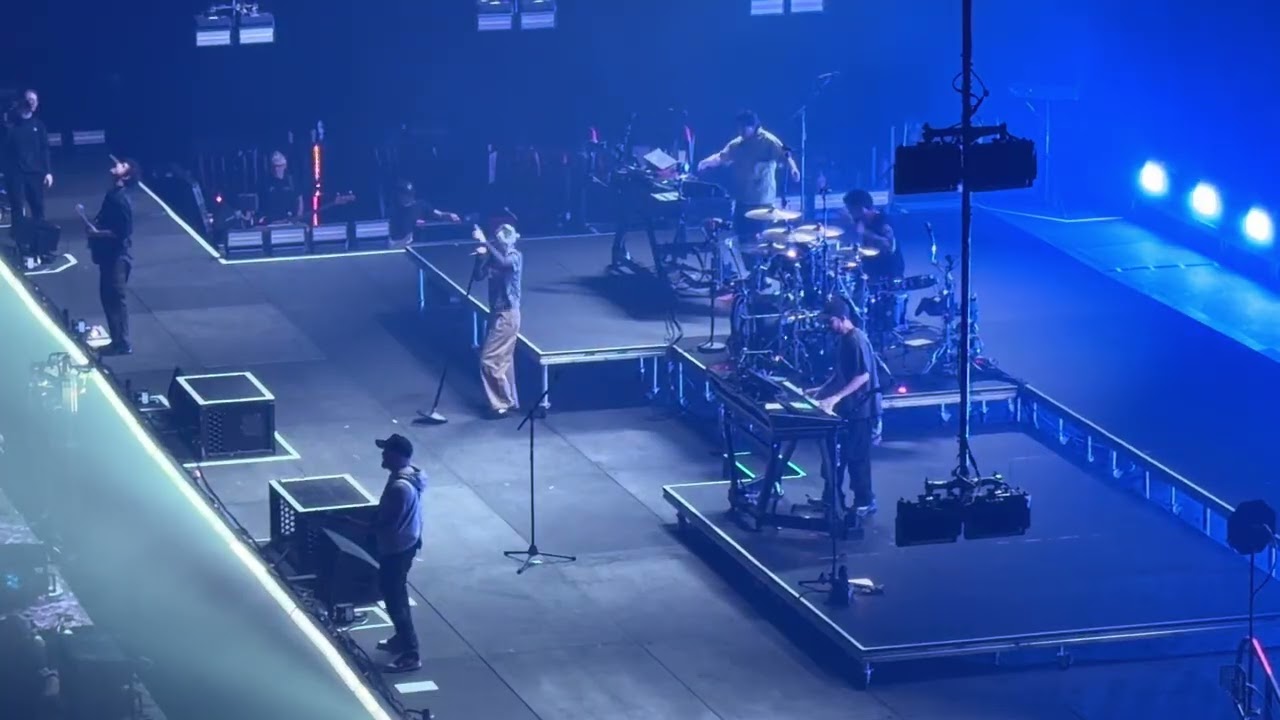 Linkin Park - Leave Out All the Rest. Live in Sydney 15 March 2026