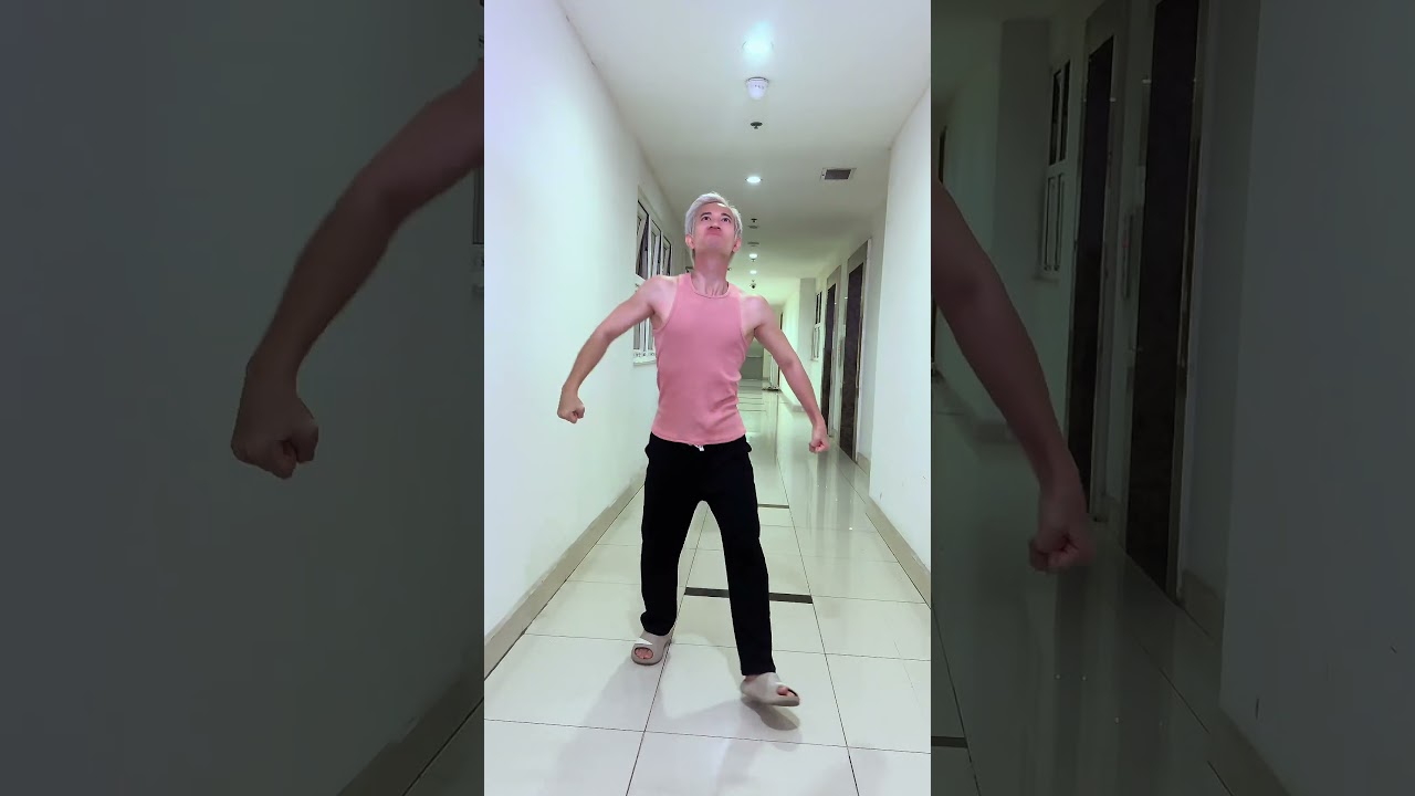 Flex first, talk later [ACTION MAN] #kungfu #martialarts #fighting #funny  #entertainment