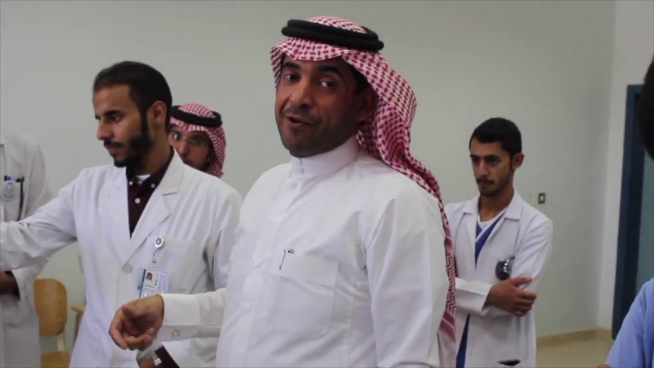 تكريم الدكاترة المغادرين كلية الطب بجامعة الباحة ١٤٣٨-٢٠١٧