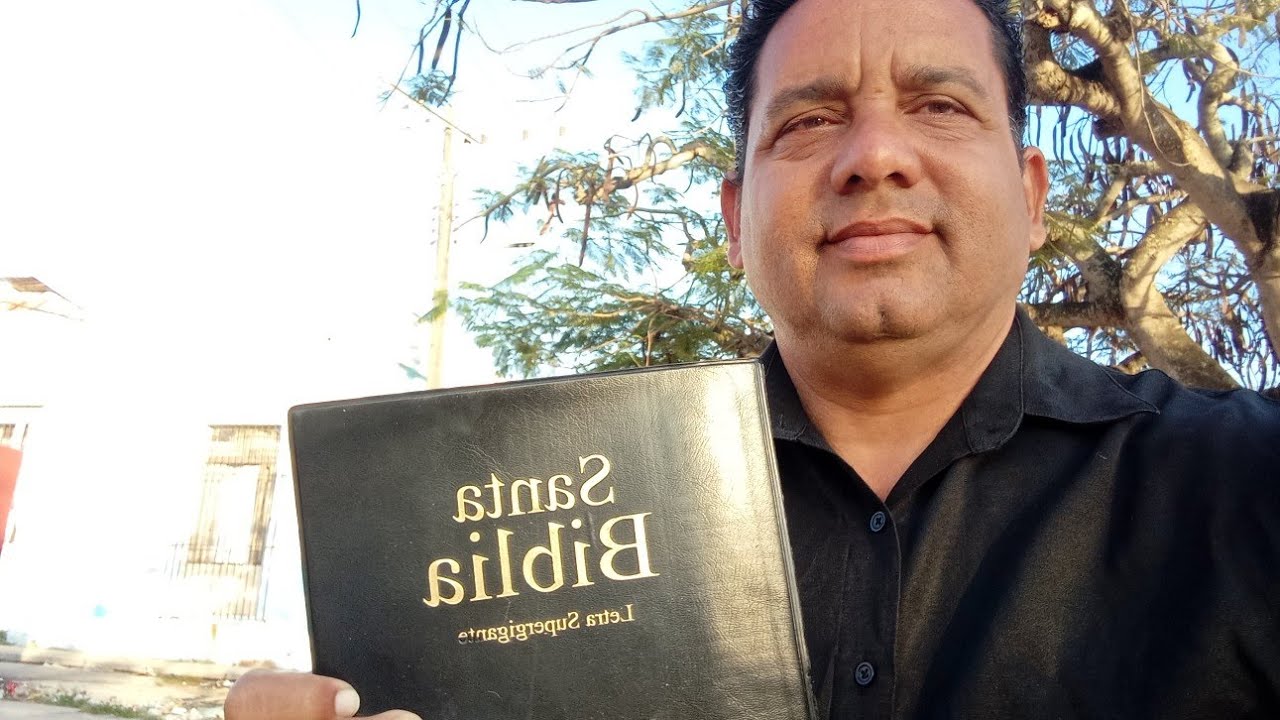 Pregonero de Cristo  está en vivo