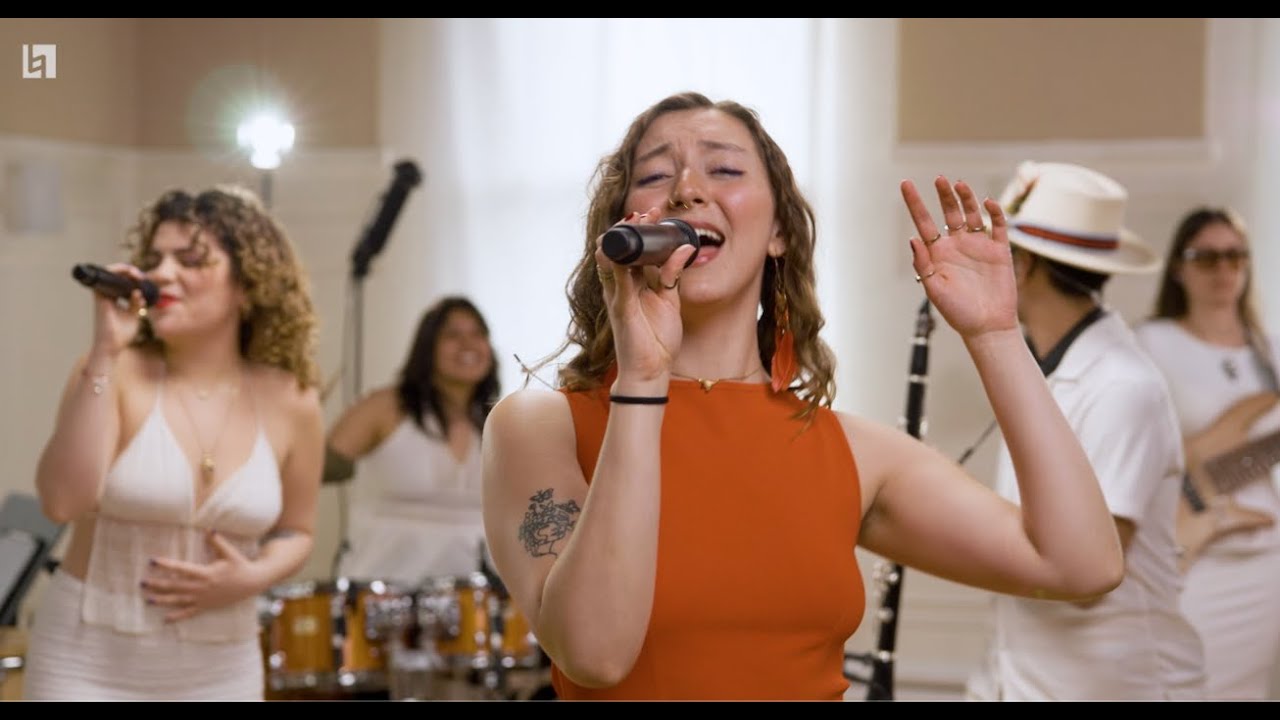 Como Baila Mi Pueblo- Video Oficial