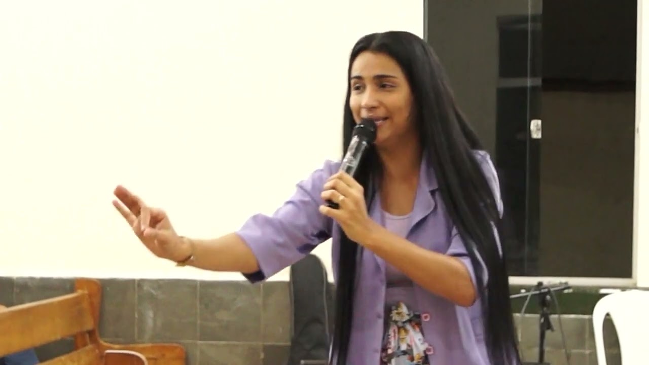 VOCÊ PRECISA OUVIR ESSA PREGAÇÃO  (A Vinha De Nabote )  Missª Samarah Sousa