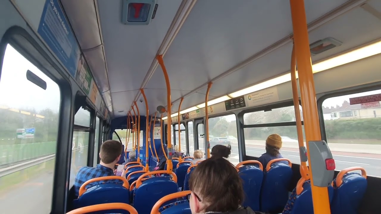 *M1 Thrash* Stagecoach Yorkshire ADL Enviro300 27206 (SL64 HYU) Route X10