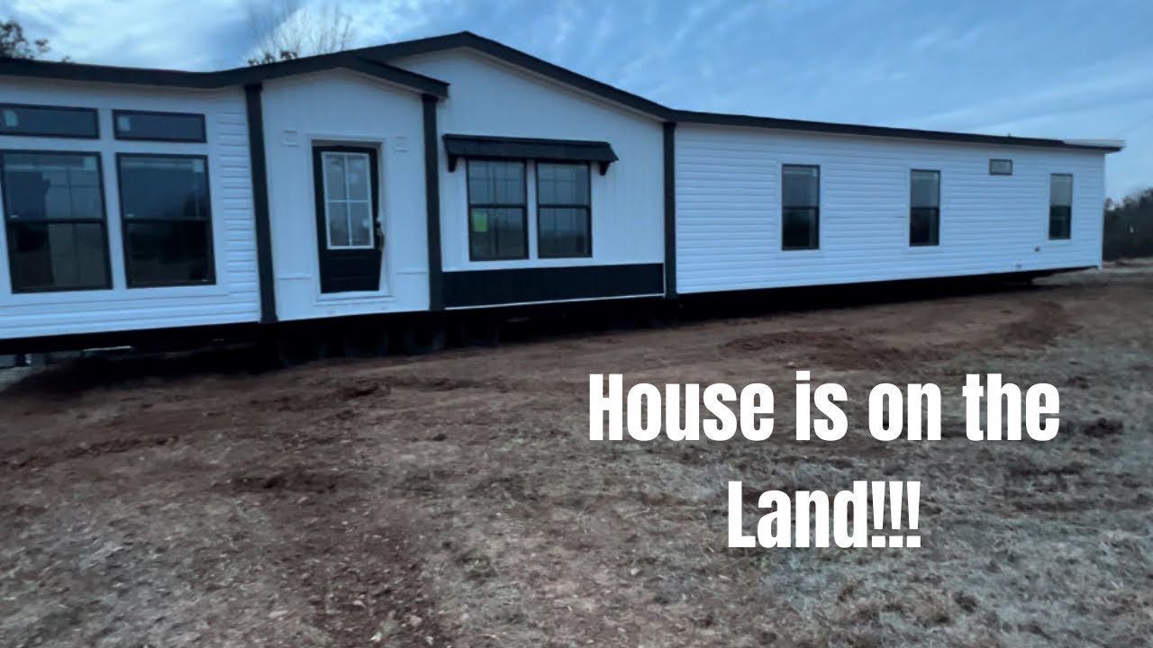 The Incredible Moment: The House Arrived on the Land!