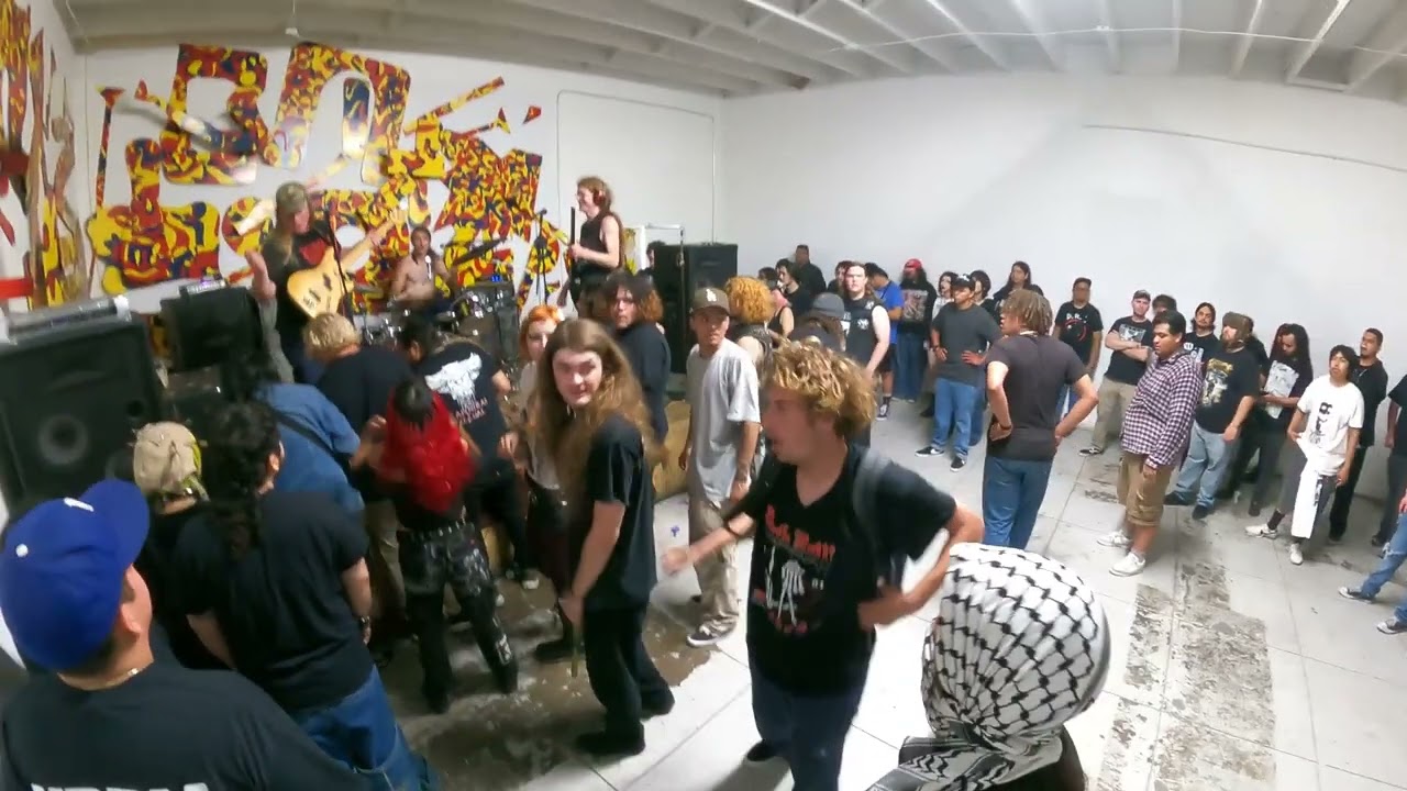 FAMILY VACATION LIVE @ TOWNE SQUARE