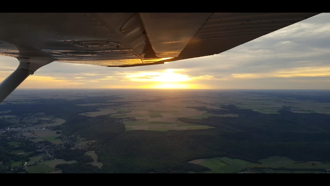 Je pilote le meilleur avion école (Cessna 150)