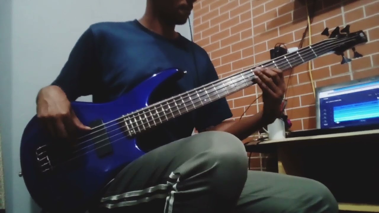 Toto- I'II Be Over You (bass cover) @TOTO #basscover