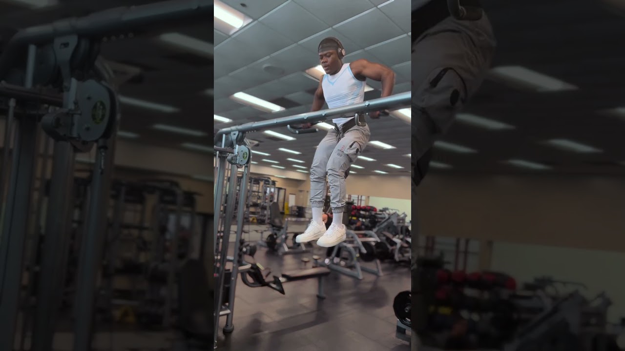 is calisthenics better than weight lifting?