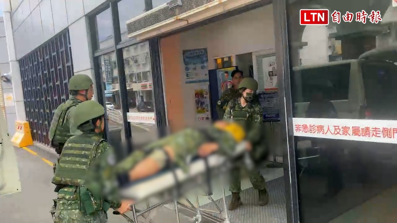 台東志航基地軍車翻覆 2人送醫