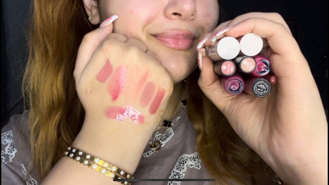 ASMR | Trying My New Lip Products 💄 (Swatching, Tapping & Whispering)