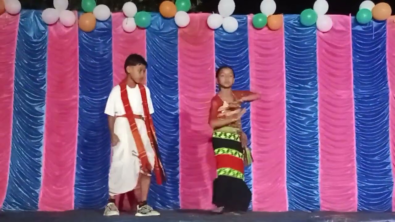 Dink chang dance #varshachoudhariofficial #love #comedyfilms 