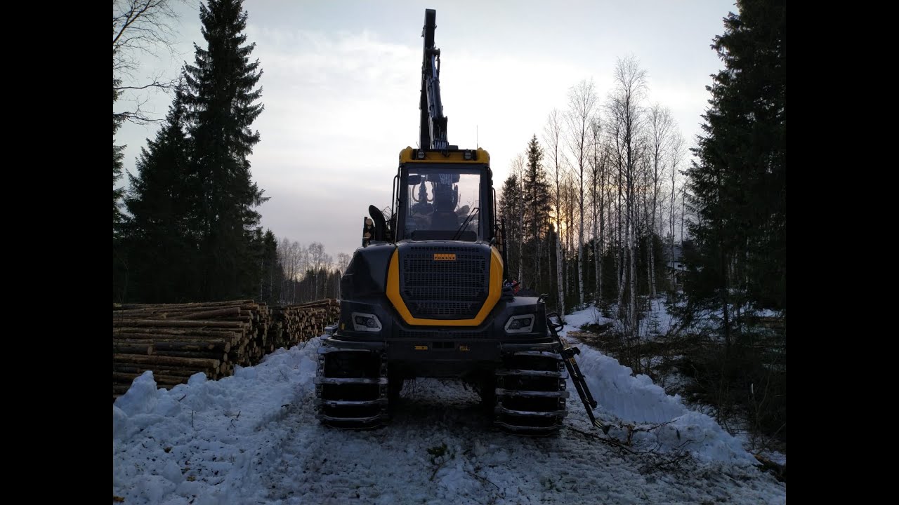 Ponsse Biisonilla puunajoa. Active Crane.
