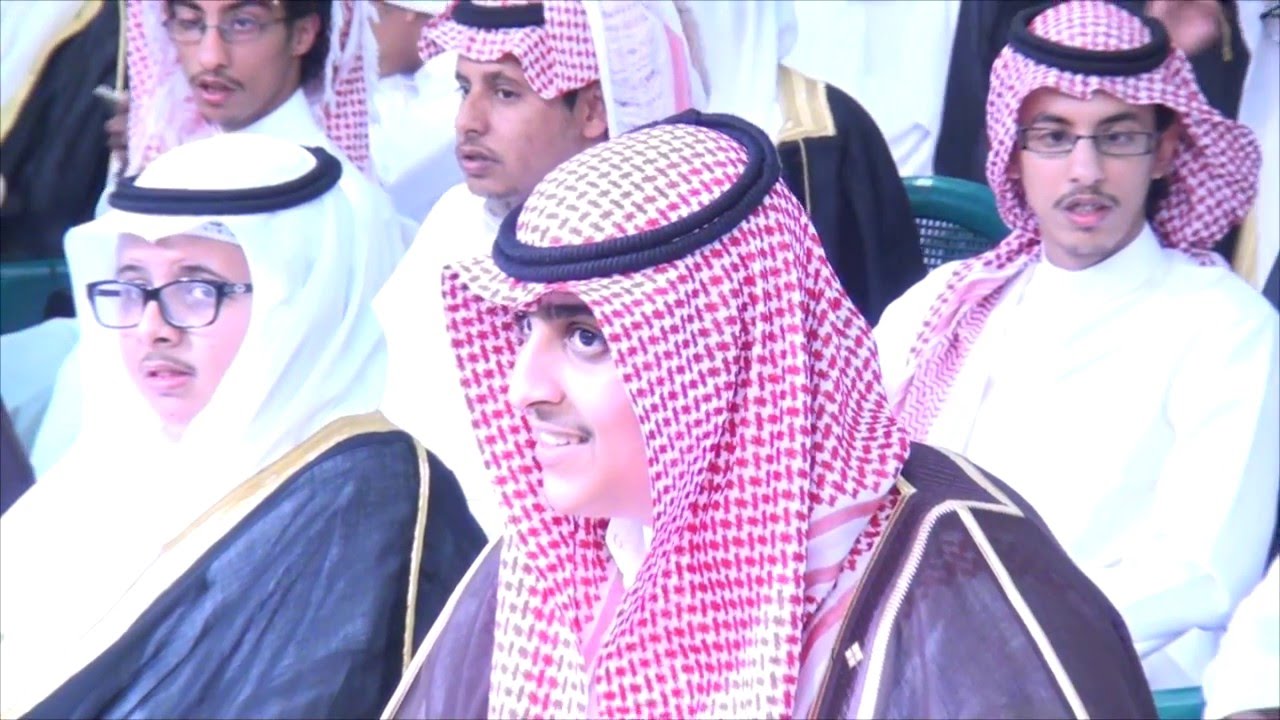 حفل تخرج طلاب مدرسة الشيخ عبد العزيزبن باز الثانوية بالحوية لعام 1436/ 1437هـ