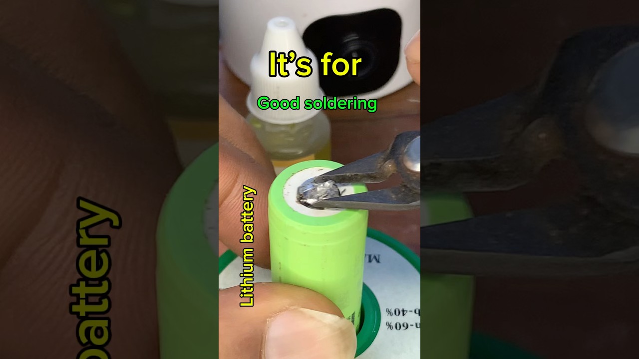 How to soldering lithium battery using magic loson #Soldering #shortsviral #lithiumbattery