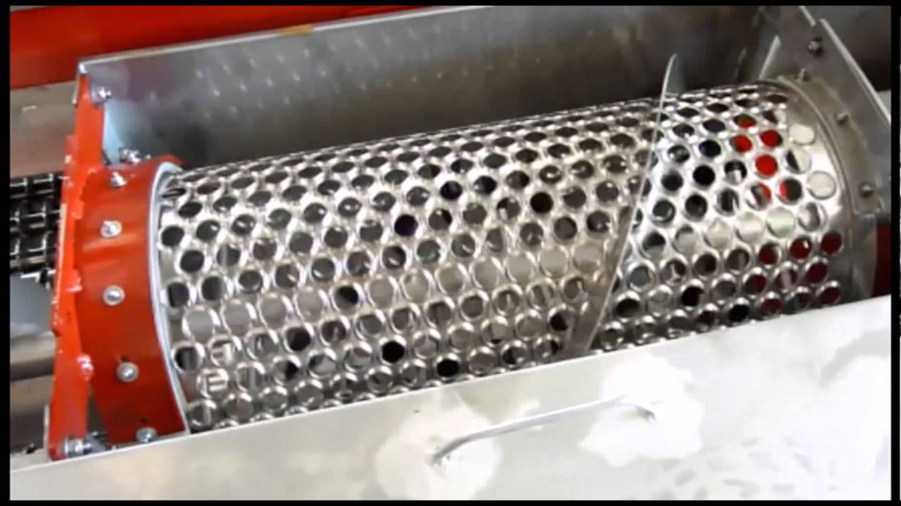 HQ . Séparateur égreneur embarqué sur la vendangeuse ALMA SELECTA 3 video HQ