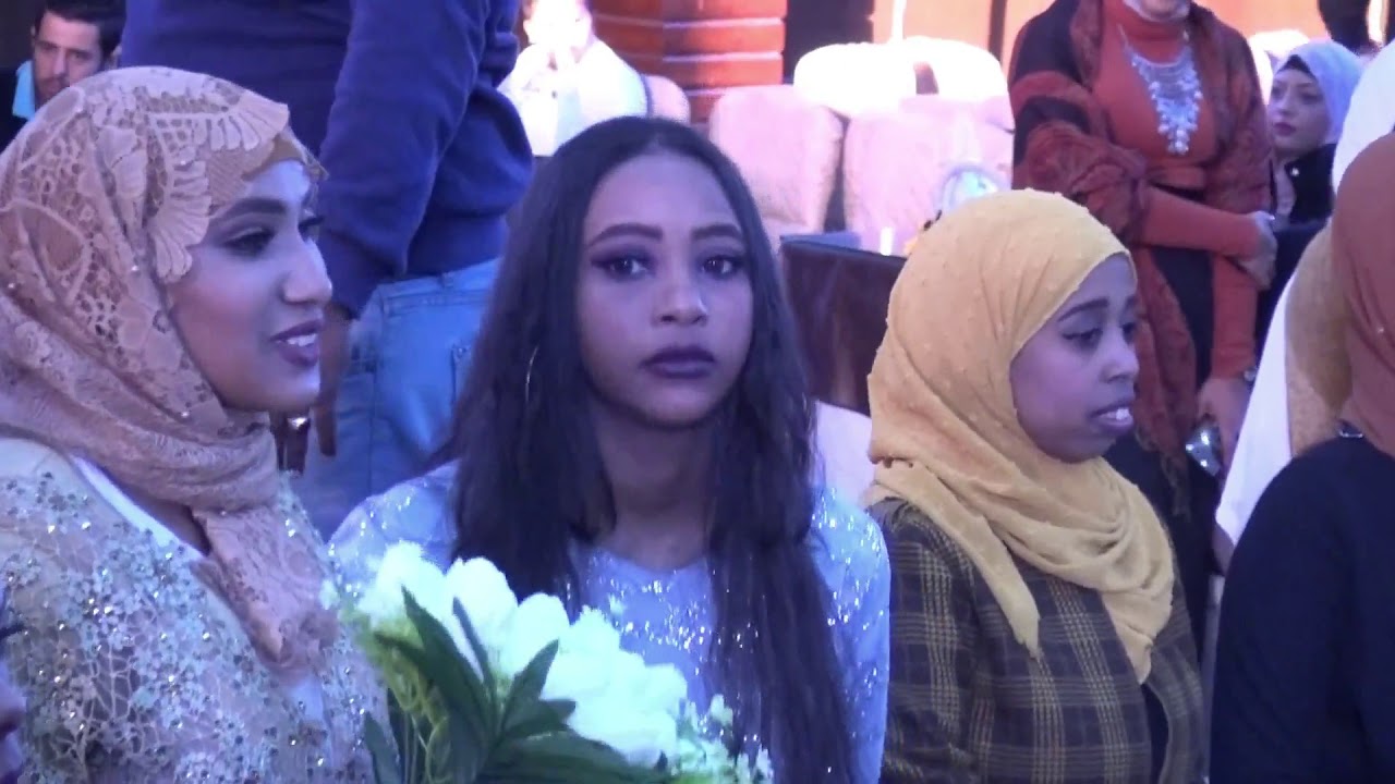 سليمان دي دي-واحلي فقرة تصوير العريس للعروسة-