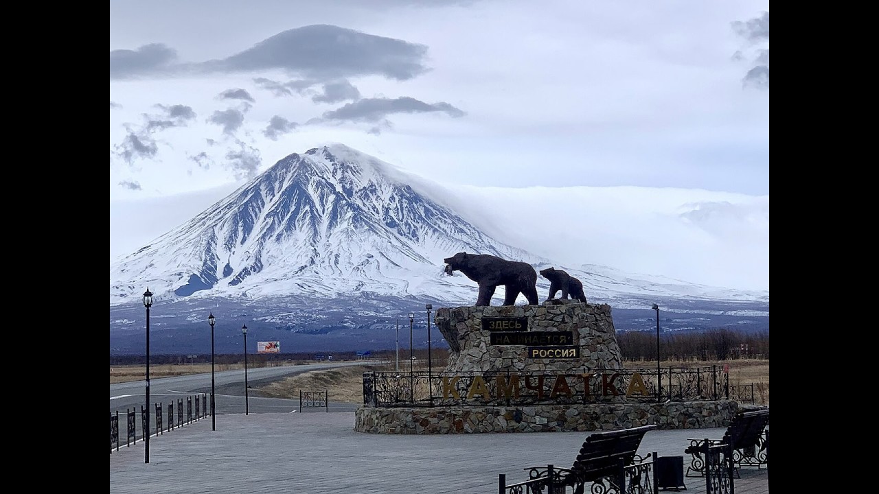🏔️ УТРО В ПЕТРОПАВЛОВСКЕ-КАМЧАТСКОМ: ЗА ОКНОМ СНОВА СНЕГ / Доброе утро, Камчатка! ❄️ #камчатка