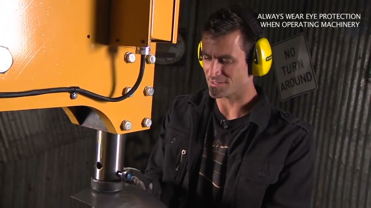 BAILEIGH MH-19 Variable Speed Power Hammer