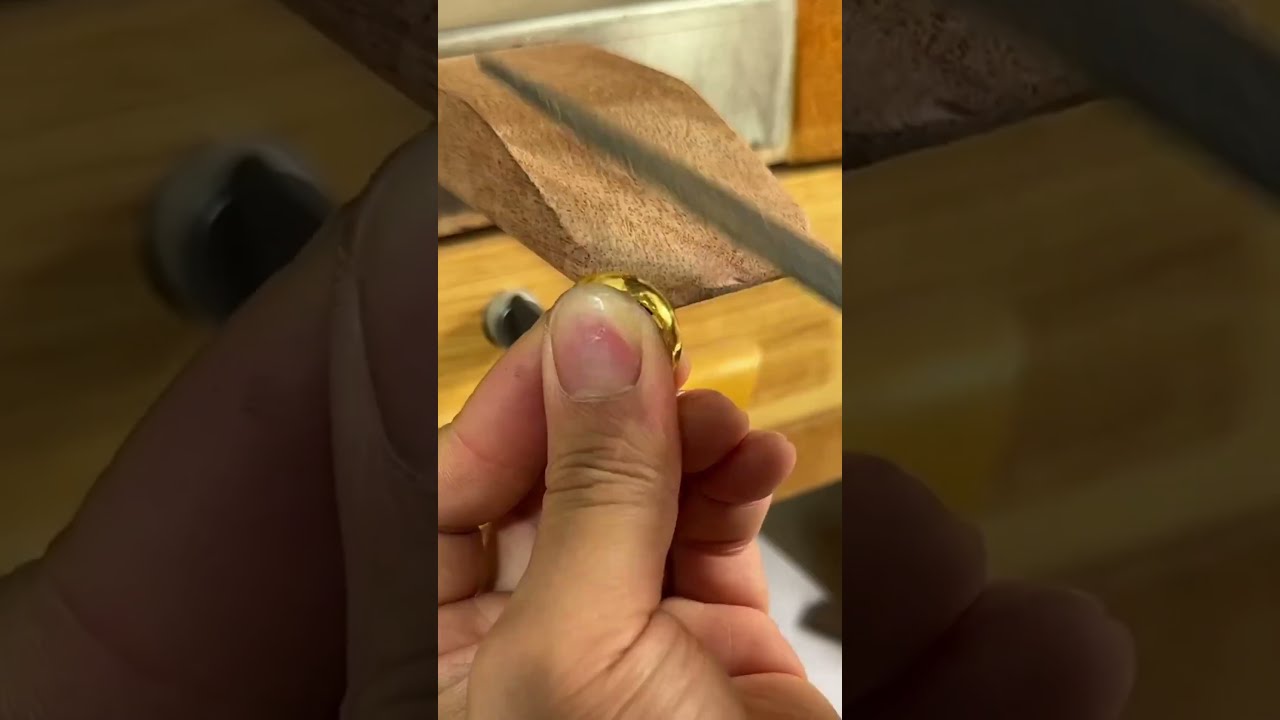 How to Make a Hammered Gold Ring in a few Simple Steps