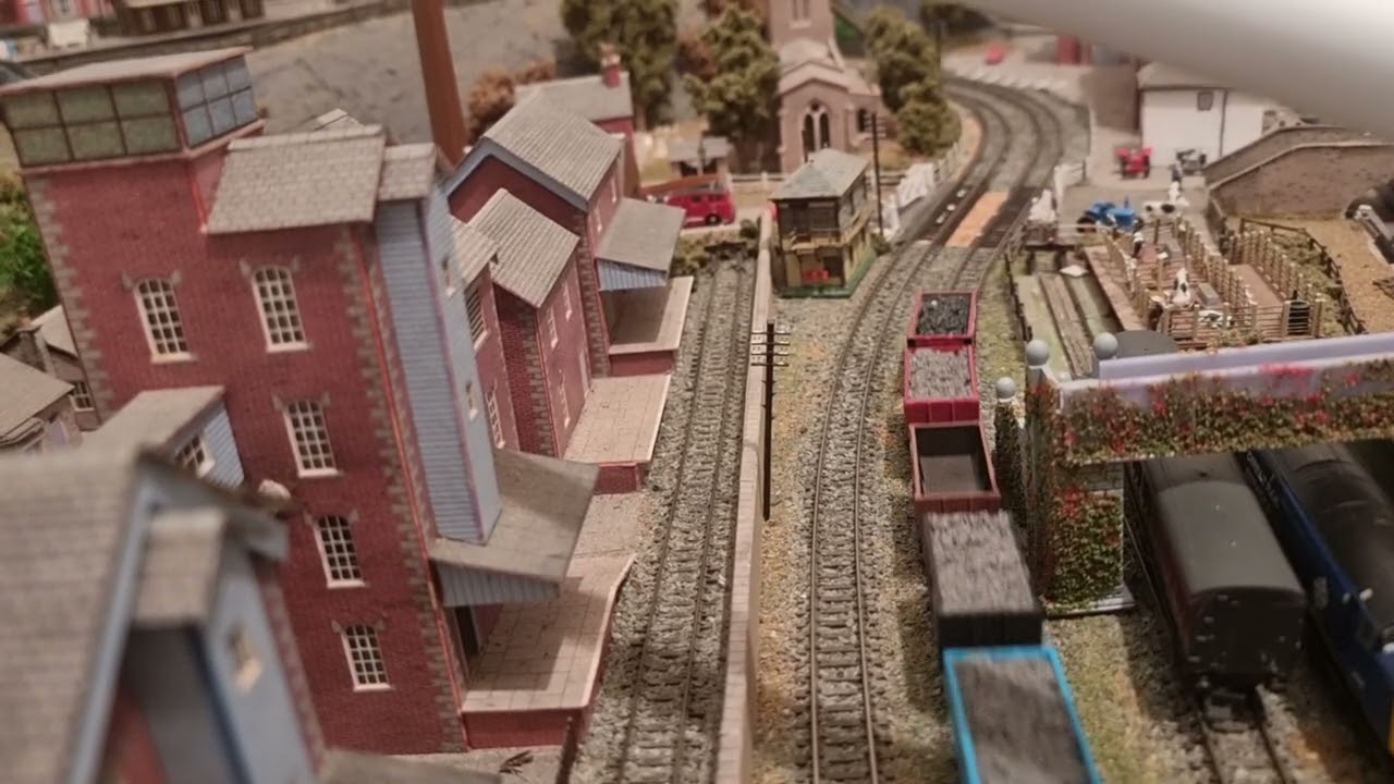N gauge class 73 (dapol)