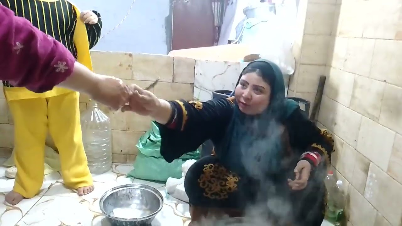 الشملوله ايه بسرعه شوفوها عملت تسقيه ورز وسلطه وبطه محمره وفرخه محمره