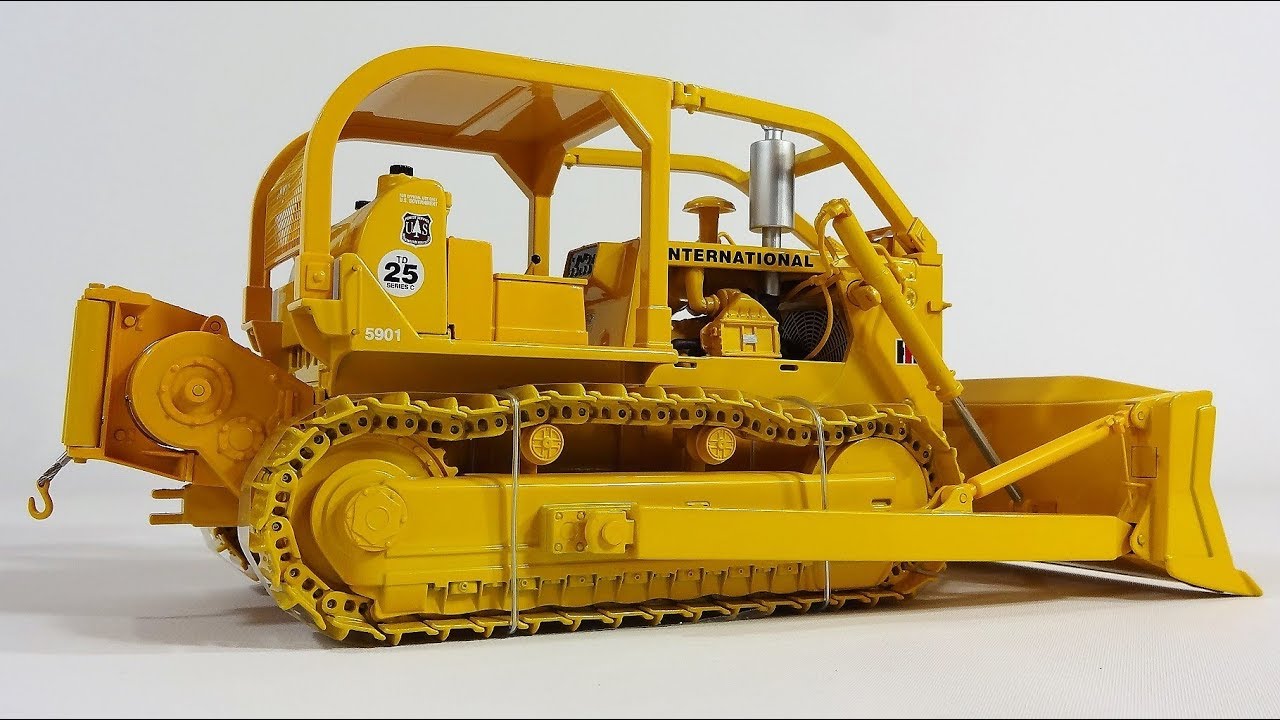 IH International TD-25C Dozer US Forest Service 1/25 Scale Diecast Model by First Gear