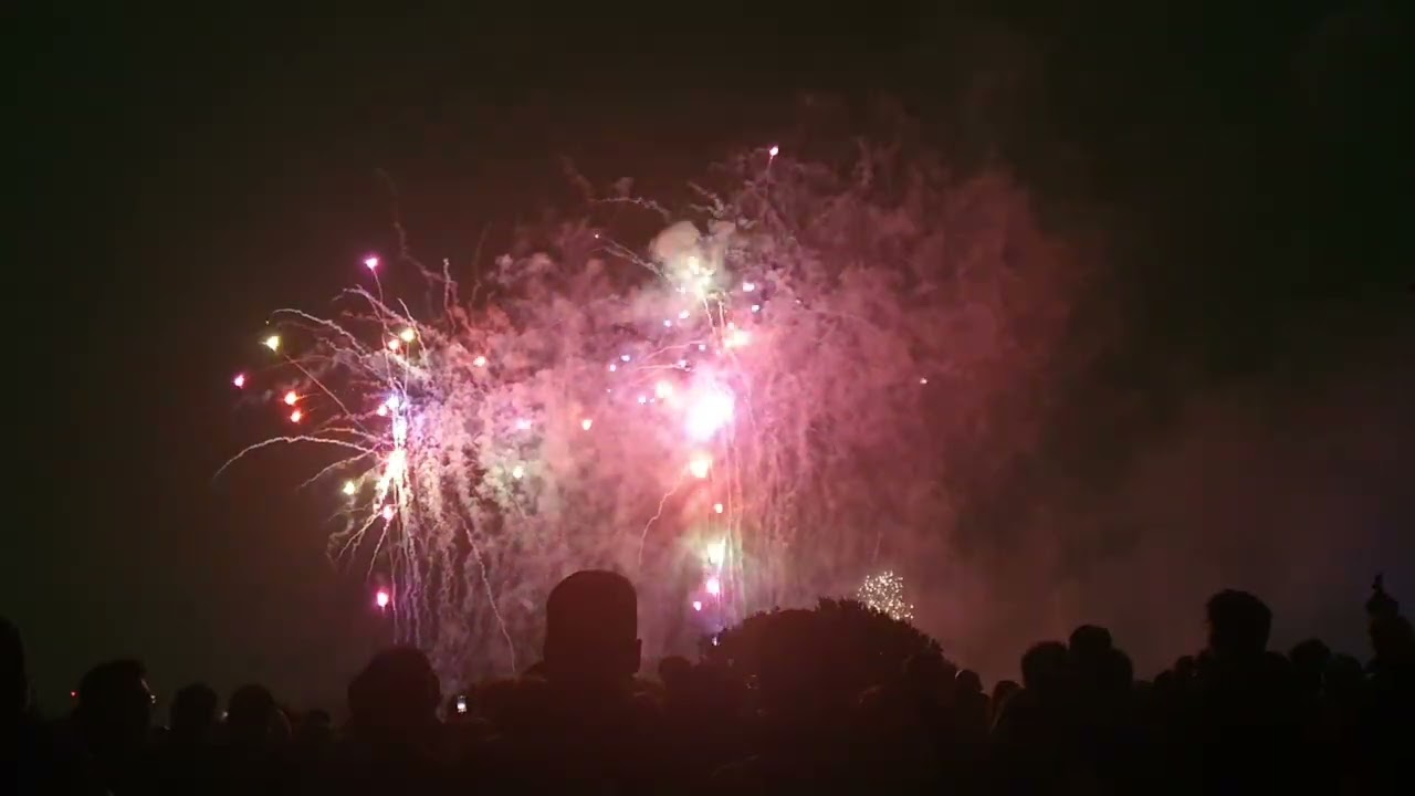 Alexandra Palace Fireworks Display 2024/25 (Ally Pally)