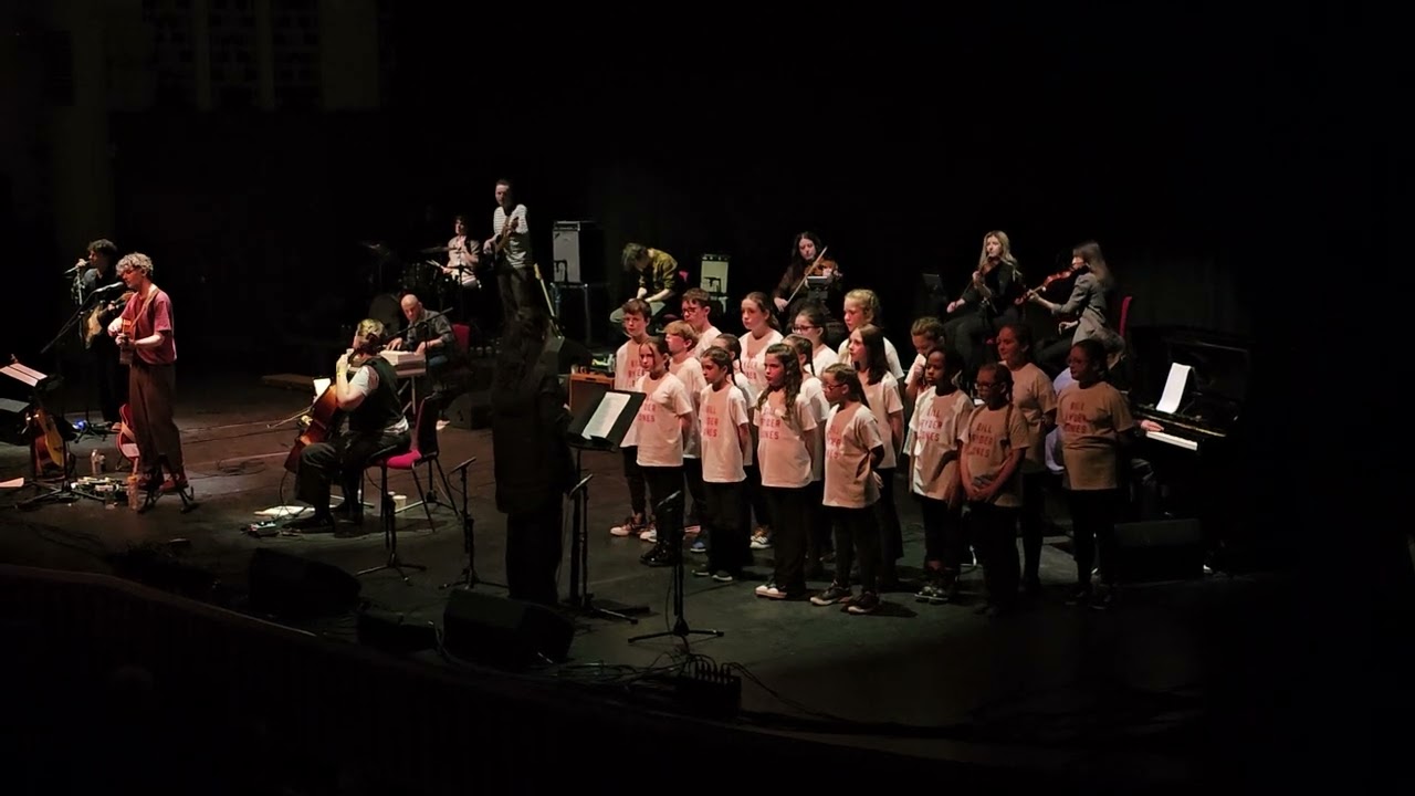 Bill Ryder-Jones live Philharmonic Hall. 28/11/24. vid by peter kevan.