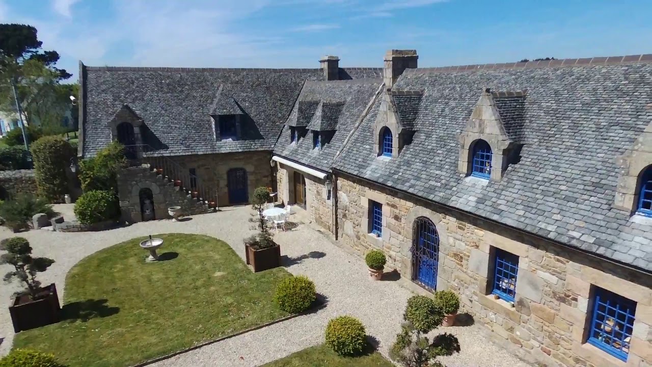 Bien de prestige à vendre ORPI TREGORIMMO LE VOT TREBEURDEN