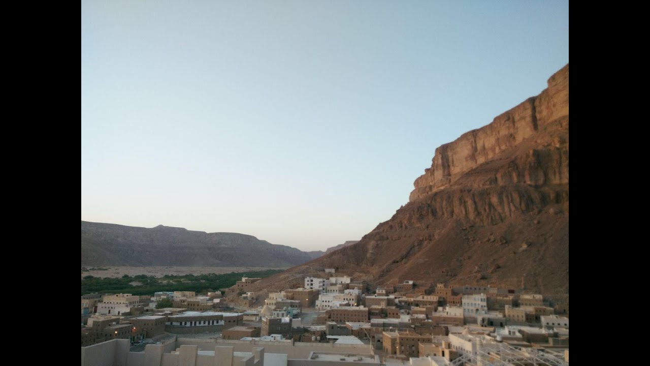 kenangan di Tarim , seiyun , Maqom Nabiyallah Hud 'alaihissalaam  Hadhromaut Yaman sebelum pulang