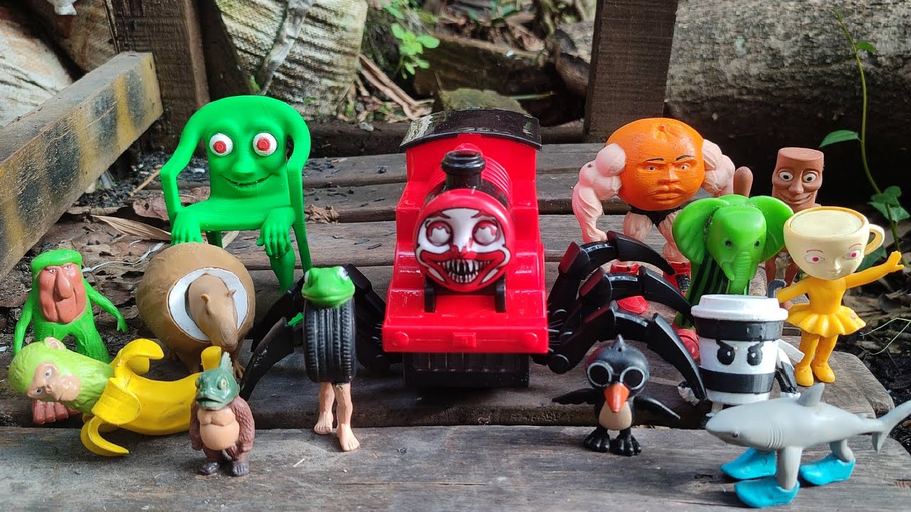 MENCARI ITALIAN BRAINROT: Tung Tung Sahur Chimpanzini bananini Udin Din Din Dun, thomas hantu