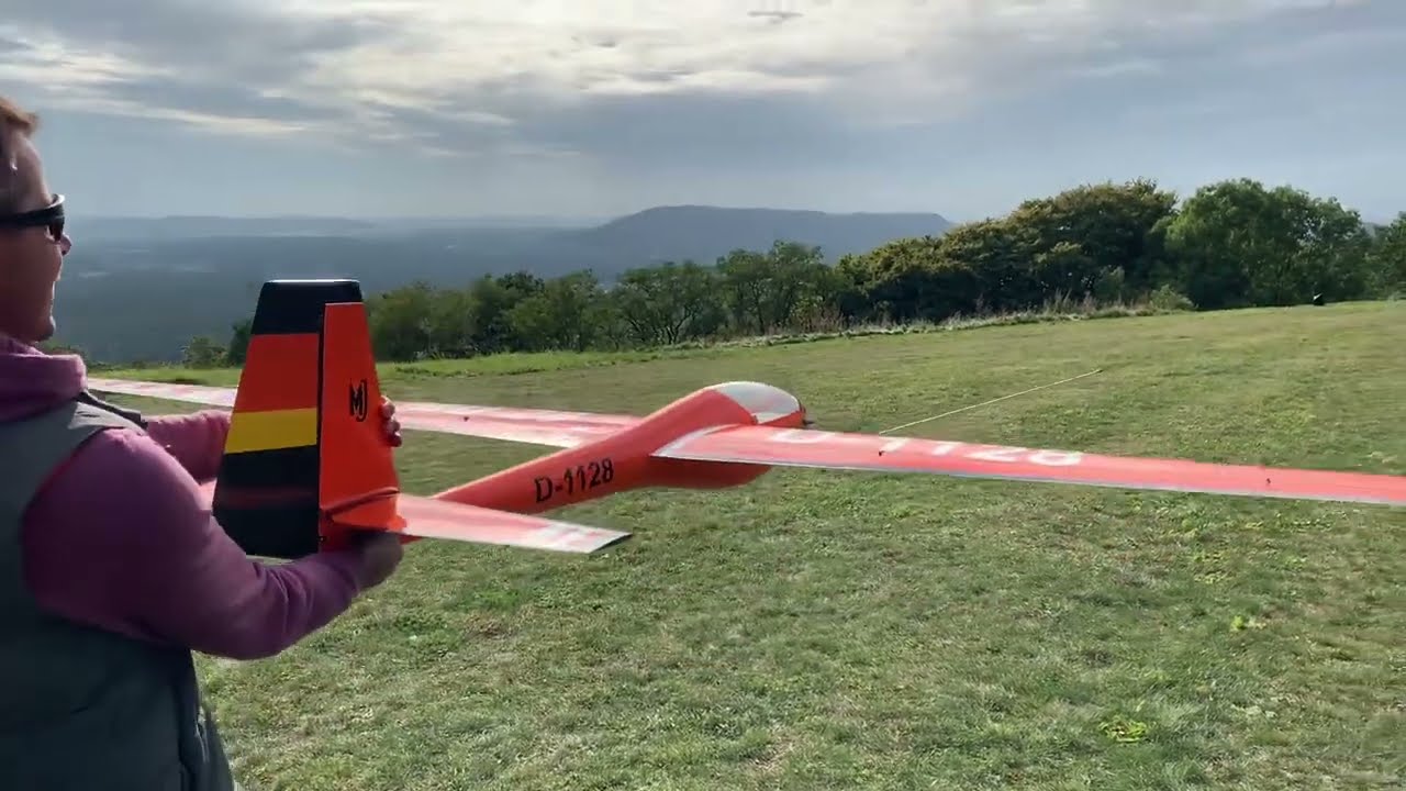 M&uuml;28 Hangflug 4m - 8kg  besser als der Stingray?